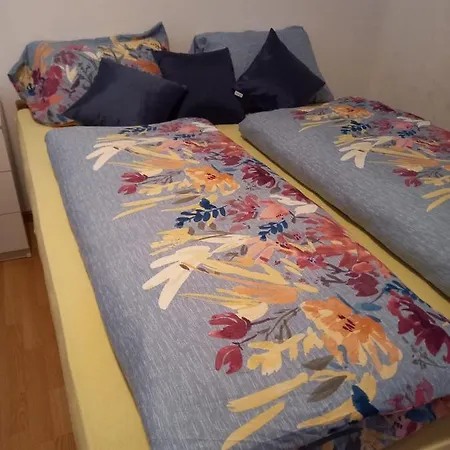 Duman Suza Apartment *