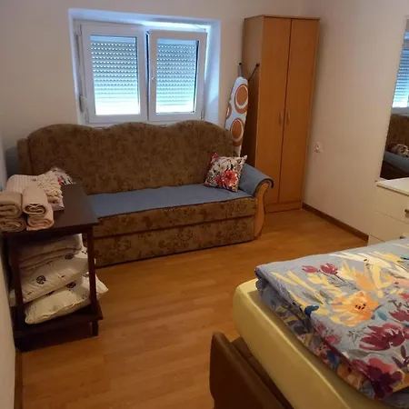 Duman Suza Apartment *